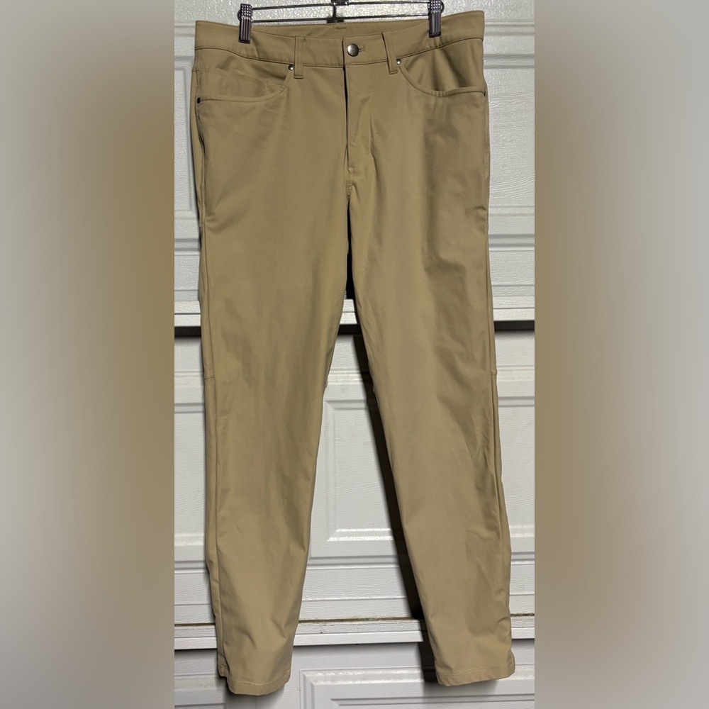 Lululemon classic fit 5 pockets pant size 32